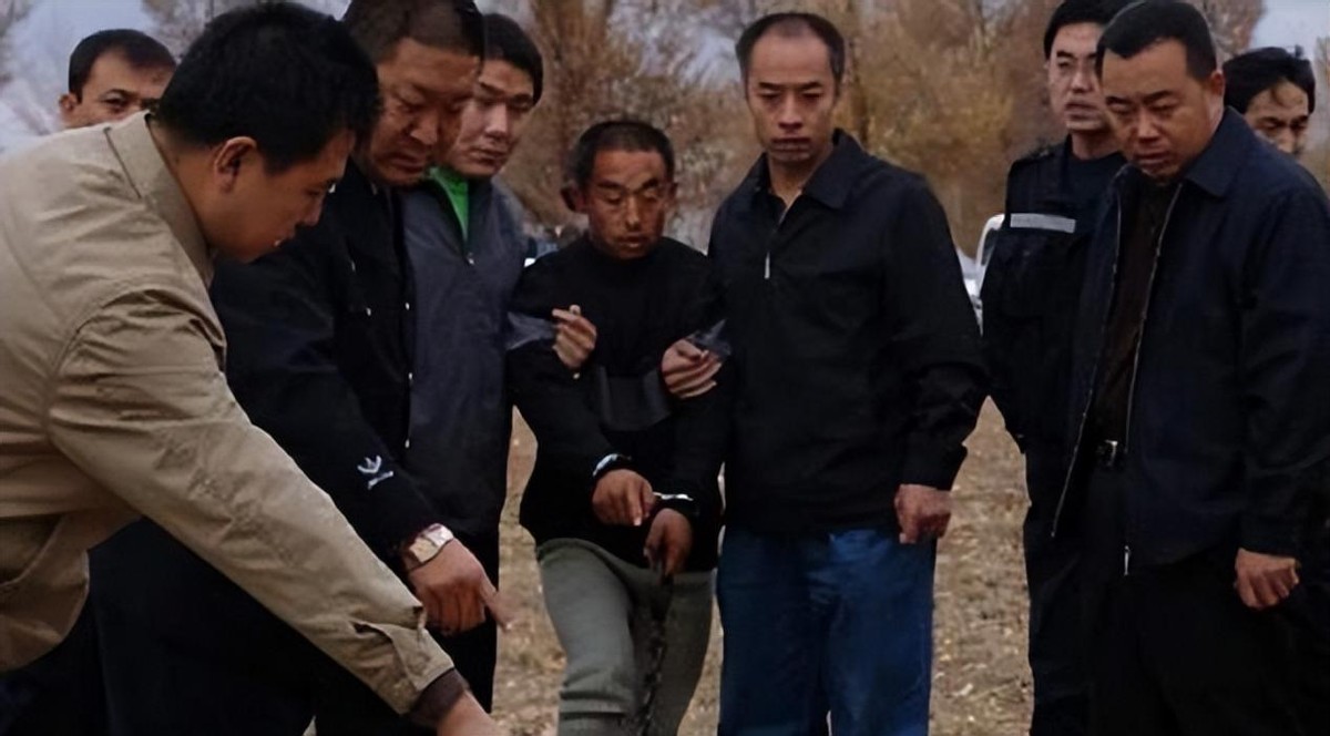 贪腐近4000万,“呼格案”专案组长冯志明的恶行,比你想得更恶劣